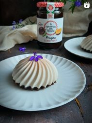 Reel: dolce con confettura di prugne