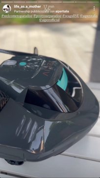Story: il robot Aiper in primo piano