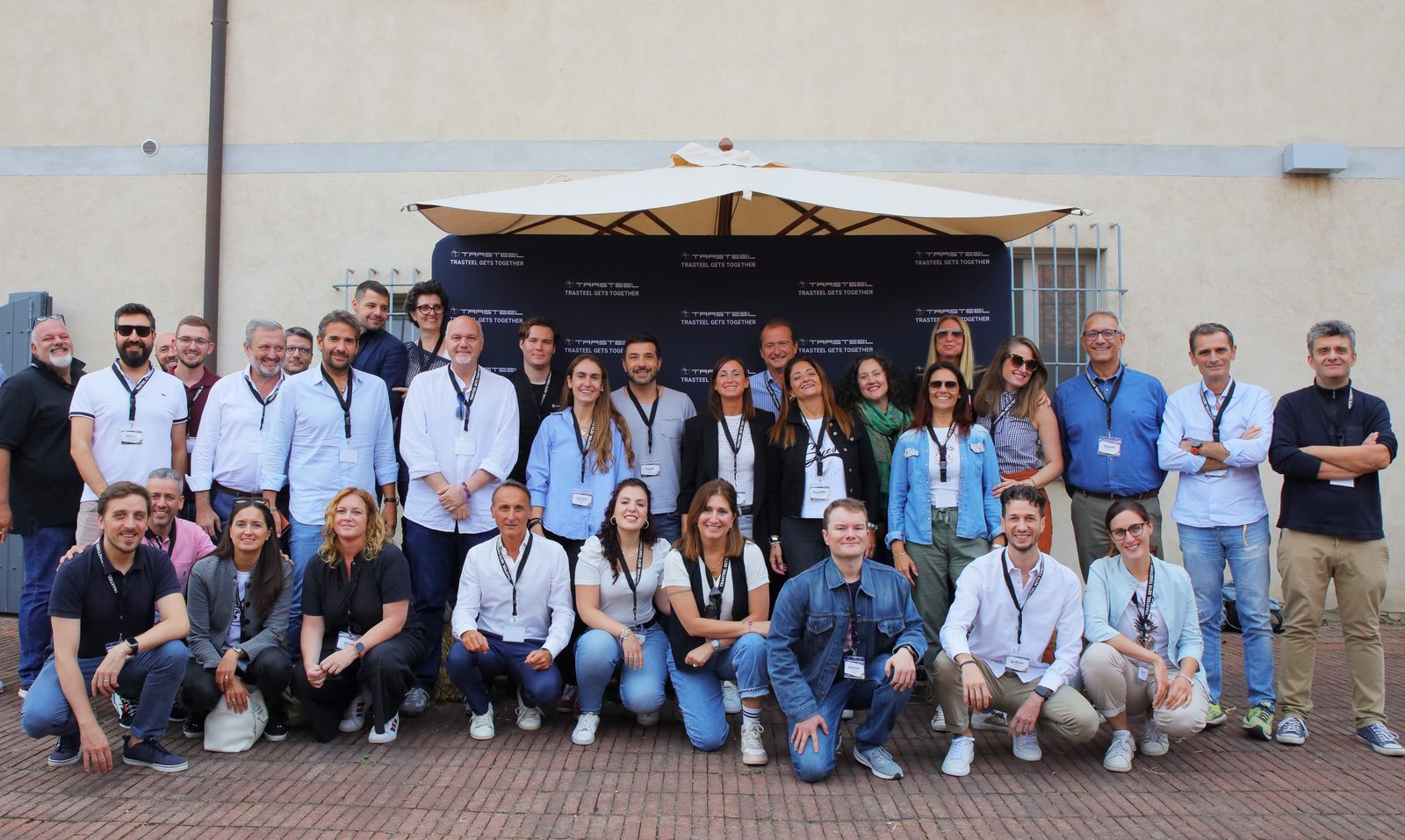 La foto di gruppo dei manager Trasteel